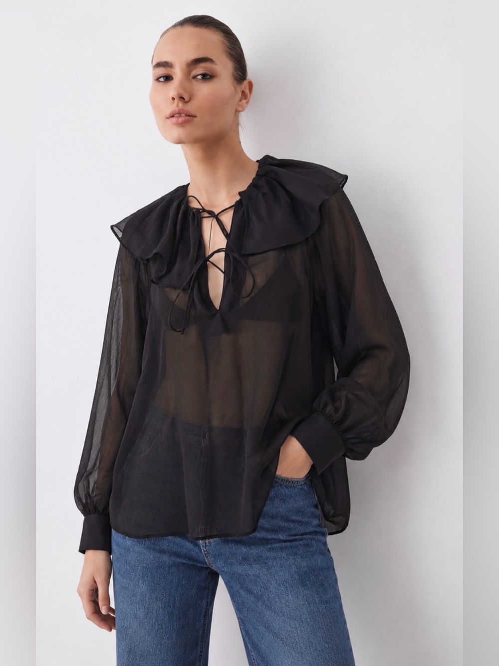 H&M Lyocell Sheer Women’s Black Collared Long Sleeve Blouse Size L NWT